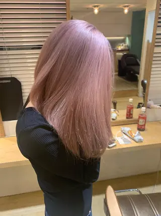 ロング 渋谷ハイトーン/ デザインカラー阿部のヘアスタイル