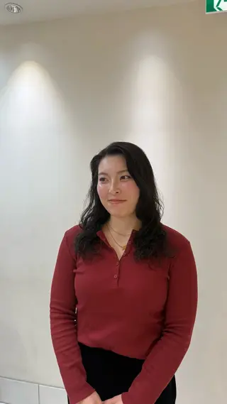 ロング 濱崎 あかりのヘアスタイル