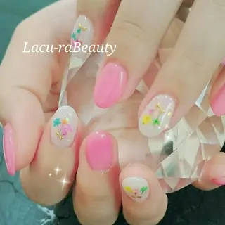 ネイル 小顔と腸の専門店 ラクーラビューティのエステ・リラクイメージ