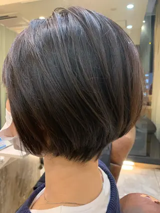 ショート LucksiMie ginza 明松のヘアスタイル