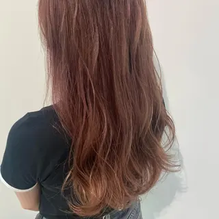 ロング カラー 伊藤 歩のヘアスタイル