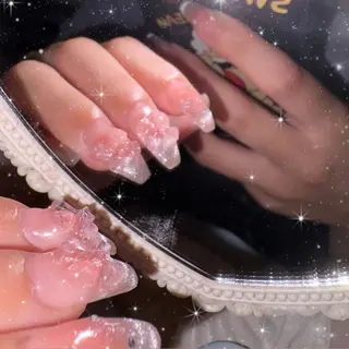 ネイル LUANA所属・LUANA ジュリのネイルデザイン