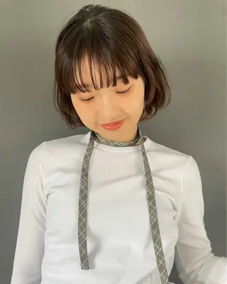 カラー ハイトーンカラー🎀 小野百葉のヘアスタイル