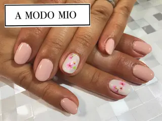 ネイル A MODO MIOのネイルデザイン