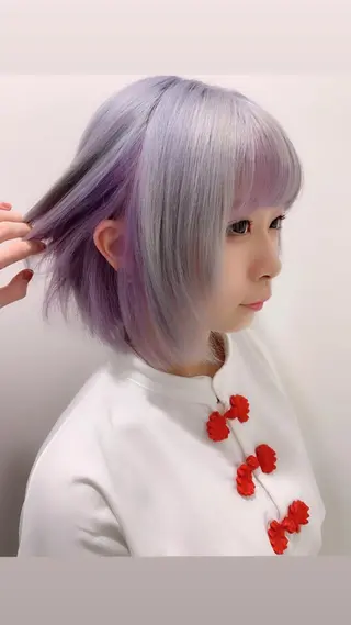 ショート カラー ハイトーン/ウルフ /小澤凌祐🦕のヘアスタイル