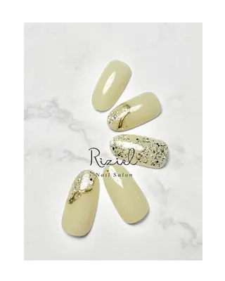 ネイル Riziel 💅のネイルデザイン