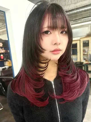 ロング カラー 篠崎 佑季のヘアスタイル