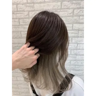 ミディアム カラー デザインカラー、艶髪 大塚　耕平のヘアスタイル