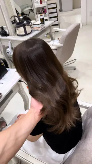 ロング カットモデル/ 透明感ヘア/成瀬裕介のヘアスタイル