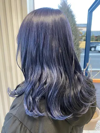 セミロング カラー 💚ミヤマ アンナ☘️のヘアスタイル