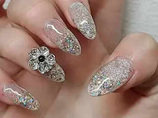 ネイル Angel beauty  Ueno所属・オハナ マルのネイルデザイン