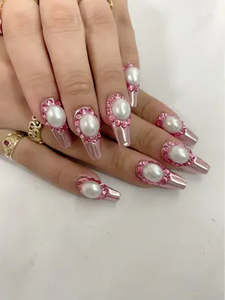 ネイル maggienail所属・Maggie Nagisaのネイルデザイン