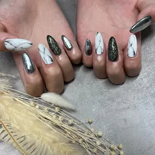 ネイル PALMNAIL所属・次田 春花のネイルデザイン
