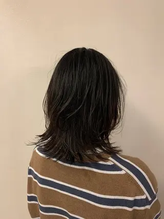 ミディアム 星野 真壱のヘアスタイル