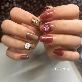 ネイル Giverny .のネイルデザイン