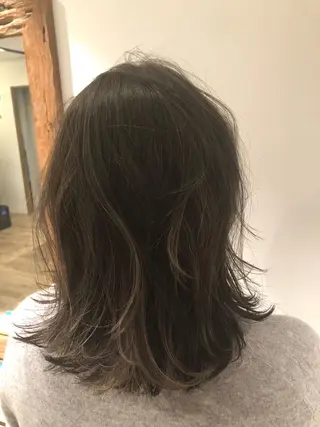 ミディアム カラー Sail所属・Sail 【セイル】のヘアスタイル