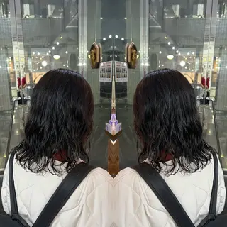 ミディアム カラー レイヤー/ボブ/ ミニボブ/AOIのヘアスタイル