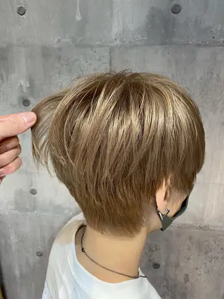 カラー メンズ 艶髪サラサラカラー 🌈前原健吾のヘアスタイル