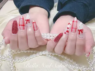 ネイル Bella Nail Salonパラジェルのネイルデザイン