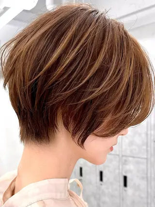 ショート レイヤー/韓国/ 顔周り/しんやのヘアスタイル