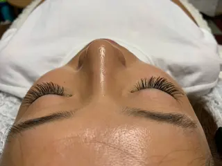 マツエク・マツパ まつ毛専門店 mauvé所属・横道 亜美のマツエク・マツパデザイン