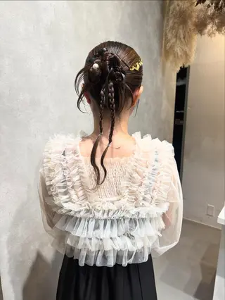 セミロング chic  有山 美瑠のヘアスタイル