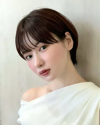 ショート カラー 💍新宿ショート 💍岩田莉奈のヘアスタイル