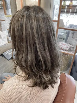 ミディアム カラー 増子 幹樹のヘアスタイル