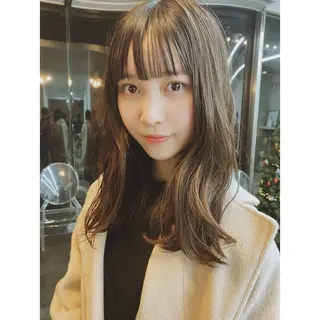 ミディアム カラー パーマ Teal所属・大石 沙季のヘアスタイル