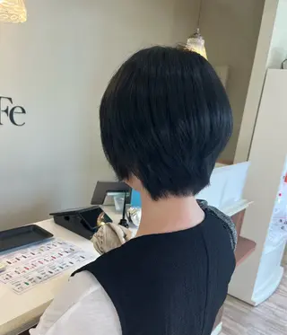 カラー 繁原 わかなのヘアスタイル