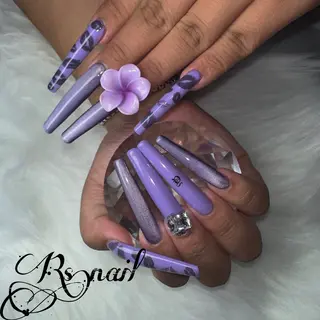 ネイル 加藤 麗華のネイルデザイン