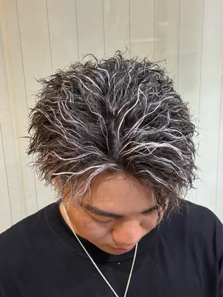 ショート りょうま⚡️メンズ パーマ特化⚡️新小岩のヘアスタイル