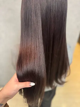 ロング カラー モダンクラフト新田東店所属・高野 春菜のヘアスタイル