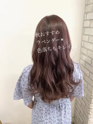 ロング 山本 茉希のヘアスタイル