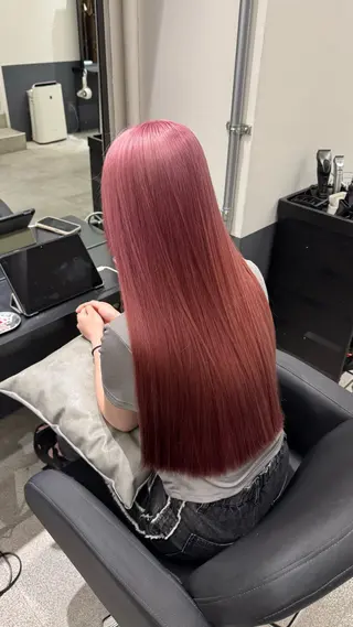 ロング CIERA.心斎橋所属・Noah🌙/カラー ・ブリーチ/心斎橋のヘアスタイル