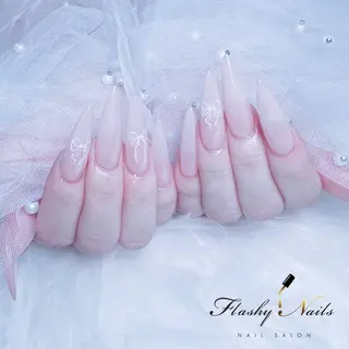 ネイル Flashy Nailsのネイルデザイン