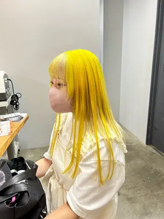 カラー ROCCOeast Rukaのヘアスタイル