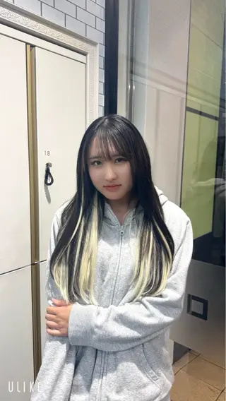 ロング HAREru.Smart Salon所属・透明感カラー/ ハイトーン/さくらのヘアスタイル