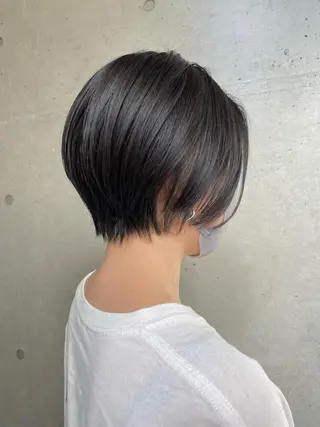 ショート カラー Leverage New York所属・小滝 楓のヘアスタイル