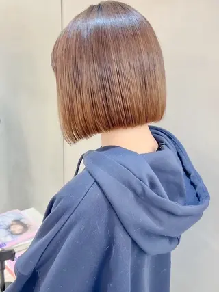 ミディアム Hello by Sea所属・レイヤー/艶髪/ボブ /くびれ/伊藤　勇司のヘアスタイル