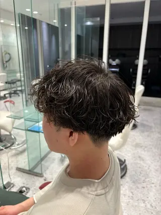 パーマ 二村 晃帆のヘアスタイル