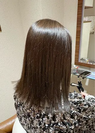 ミディアム カラー シュリンプes石川橋店所属・✄﻿カットモデル/ 落合 悠夏のヘアスタイル