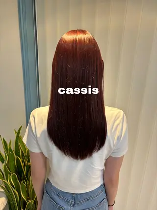 ロング カラー 伊藤 杏奈のヘアスタイル