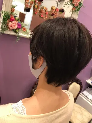 ショート 山本 咲貴のヘアスタイル