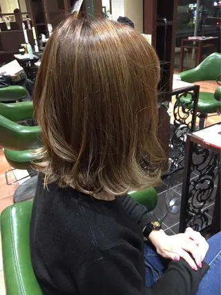 カラー カラーリスト菅澤 岳のヘアスタイル