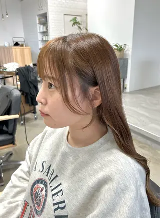 ロング 津田 七美希のヘアスタイル