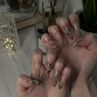 ネイル NEO Beauty Salon所属・𝐍𝐄𝐎 𝐉𝐔𝐑𝐈のネイルデザイン