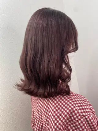 ミディアム カラー 遠藤沙也加 /レイヤーカットのヘアスタイル