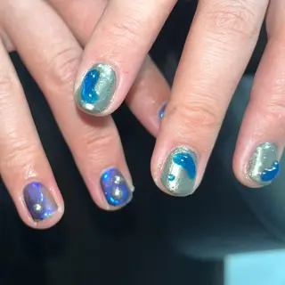 ネイル 🪐富島彩夏 /海外nail🪐のネイルデザイン