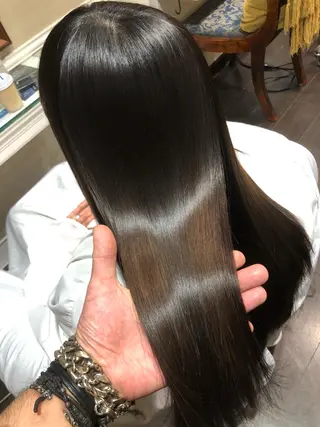 ロング 山中 優 🎨大人艶colorのヘアスタイル